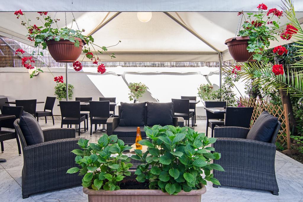 Hotel Scandinavia Marina di Massa Dış mekan fotoğraf